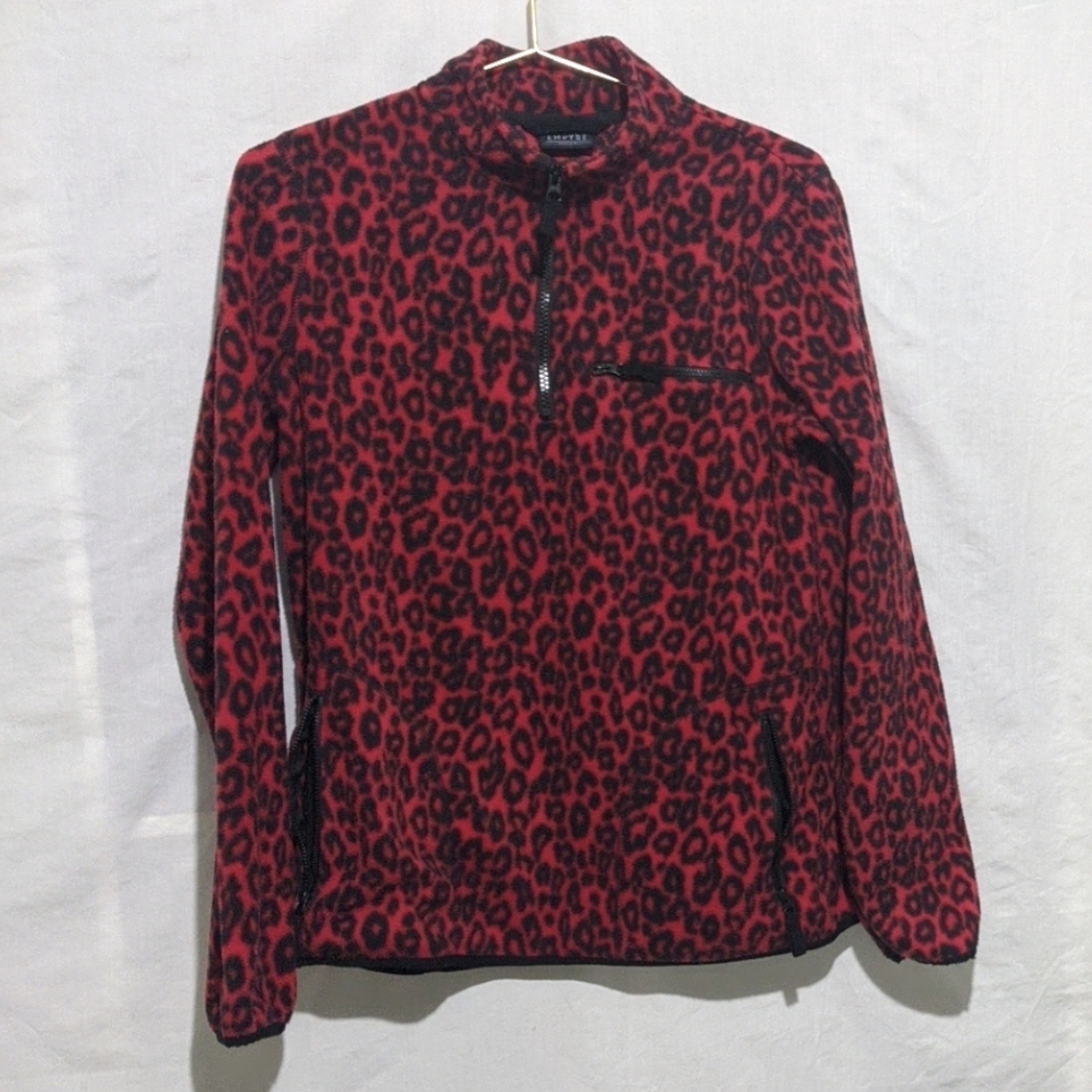 Quarter zip fleece pullover